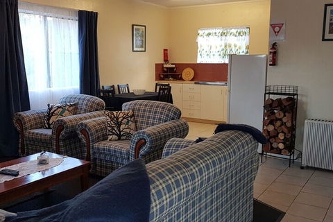 Murray Gardens Cottages & Motel - Melbourne Tourism 7