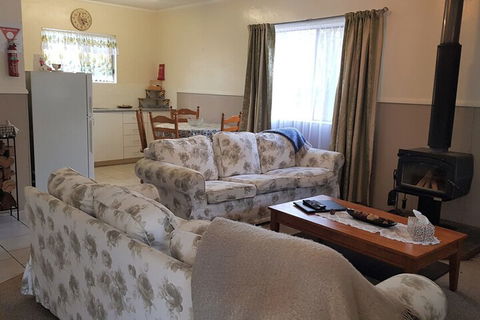 Murray Gardens Cottages & Motel - Melbourne Tourism 5