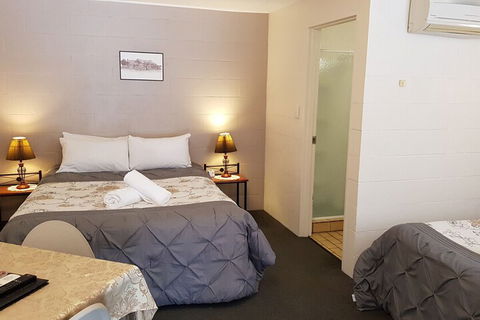 Murray Gardens Cottages & Motel - Melbourne Tourism 4