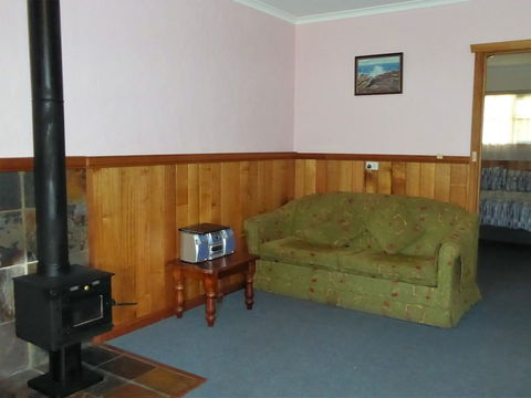 Platypus Park Country Retreat - Melbourne Tourism 4
