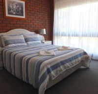 Paradise Holiday Apartments - Melbourne Tourism