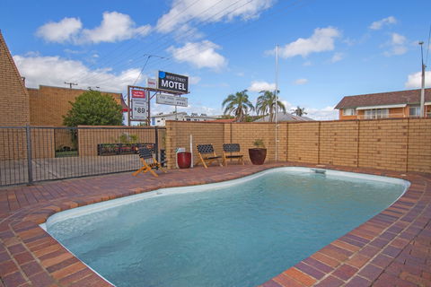 River Street Motel - Melbourne Tourism 2