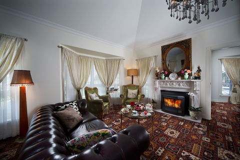 Katoomba Manor - Melbourne Tourism 2