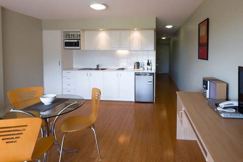 Cabarita Lake Apartments - Melbourne Tourism 4