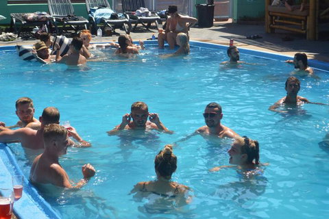 Youth Shack Backpackers - Hostel - Melbourne Tourism 2