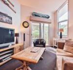 Lhotsky Apartments - Melbourne Tourism