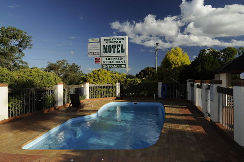 McNevin's Warwick Motel - Melbourne Tourism 6