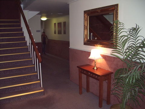 Lindy Lodge Motel - Melbourne Tourism 0