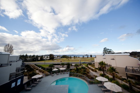 Corrigans Cove - Melbourne Tourism 0