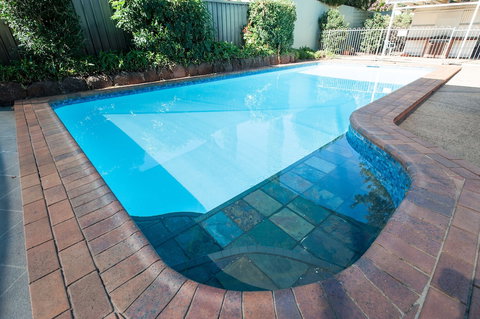 Jacaranda Place Motor Inn - Melbourne Tourism 2