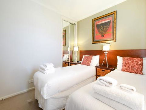 BOUTIQUE STAYS Sandyside Sandringham Villa Units - Melbourne Tourism 1