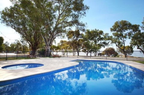 Discovery Parks â€“ Lake Bonney - Melbourne Tourism 3