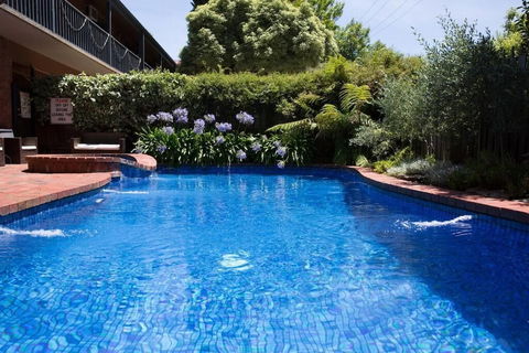 Armour Motor Inn - Melbourne Tourism 1