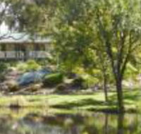 Granite Gardens Cottages  Lake Retreat - Melbourne Tourism