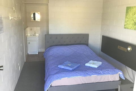 Rankins Springs Motel - Melbourne Tourism 6