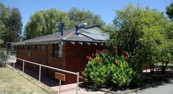 Acclaim Kingsway Tourist Park - Melbourne Tourism 0