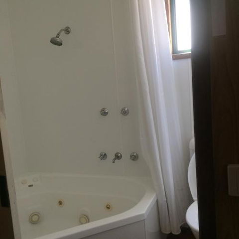Wagga Wagga Beach Caravan Park - Melbourne Tourism 2
