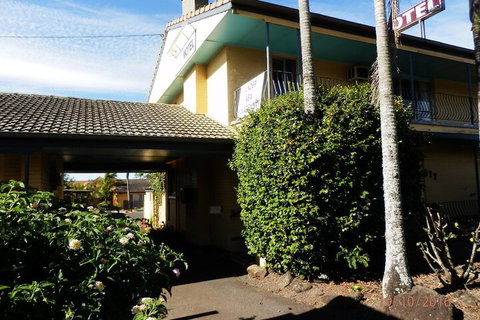 Flying Spur Motel - Melbourne Tourism 2