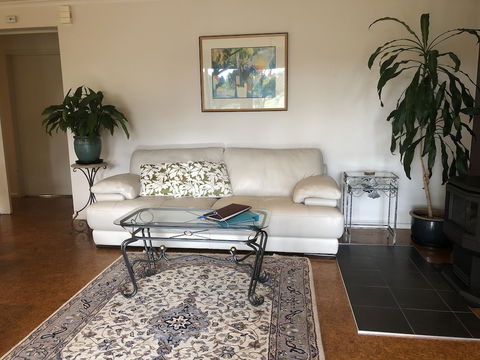 Countryside Connections Spa Cottage - Melbourne Tourism 0
