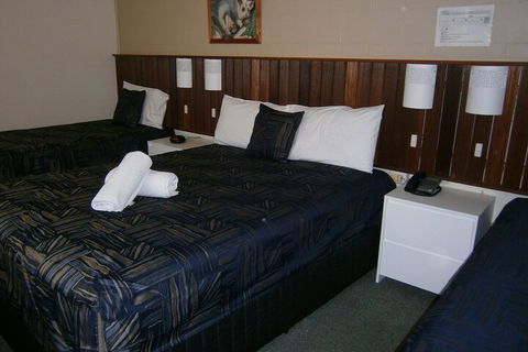 Kellys Motel Oakey - Melbourne Tourism 7
