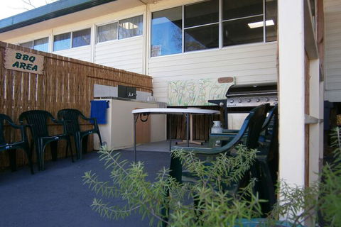 Kellys Motel Oakey - Melbourne Tourism 1