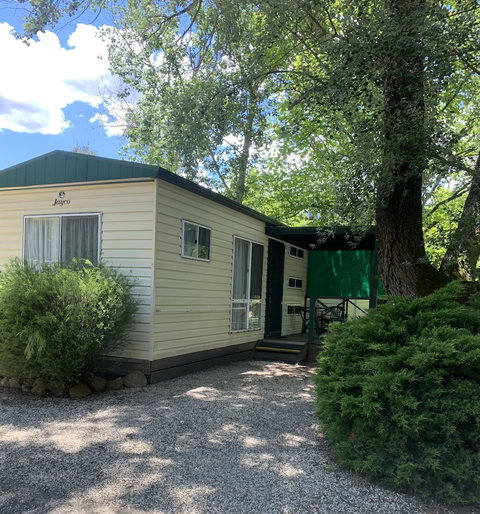 Bright Accommodation Park - Melbourne Tourism 3