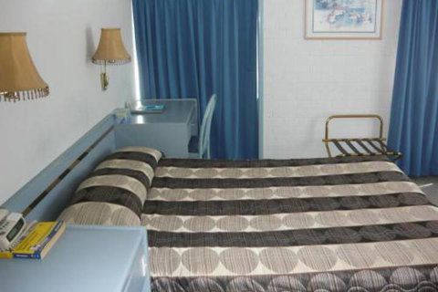 Bridge Motel - Melbourne Tourism 5