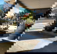 Country Motor Inn Singleton - Melbourne Tourism