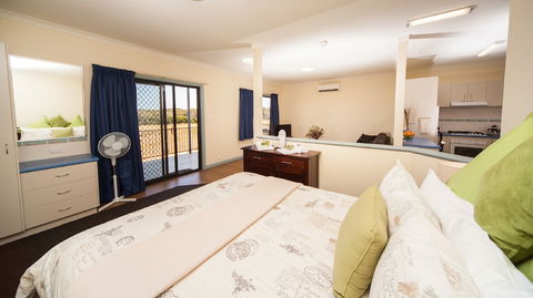 Nutkin Lodge - Melbourne Tourism 1