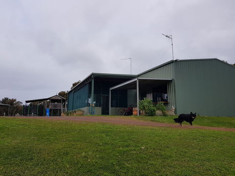 Nutkin Lodge - Melbourne Tourism 0