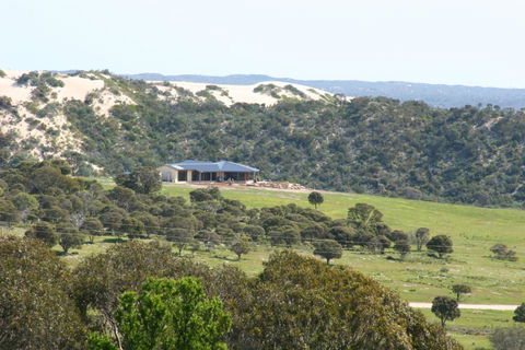Almonta Park Lodge - Melbourne Tourism 2