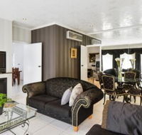 BOUTIQUE STAYS - Brighton Rose - Melbourne Tourism