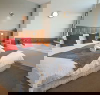 Tides Apartments - Melbourne Tourism