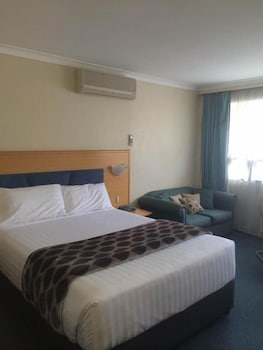 Park Motor Inn - Melbourne Tourism 6