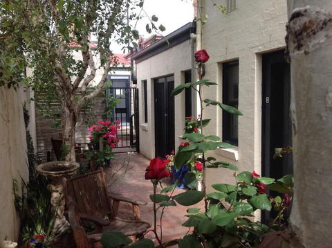 Port Boutique Accommodation - Melbourne Tourism 0