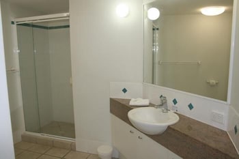 King's Row Holiday Apartments - Melbourne Tourism 4
