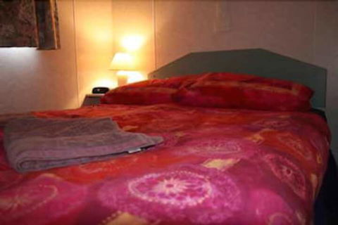 Seal Bay Cottages - Melbourne Tourism 3