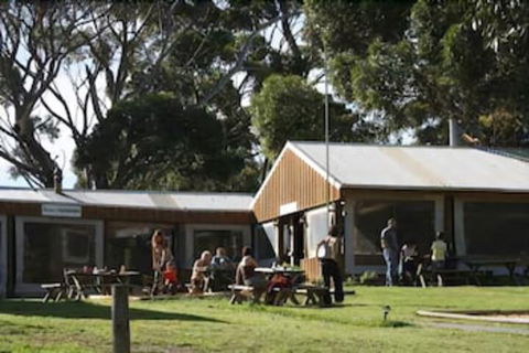 Seal Bay Cottages - Melbourne Tourism 6