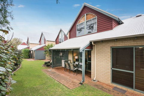 Bayshore Beachside Resort - Melbourne Tourism 2