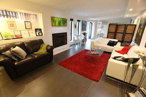 Harmony Bed & Breakfast - Melbourne Tourism 5