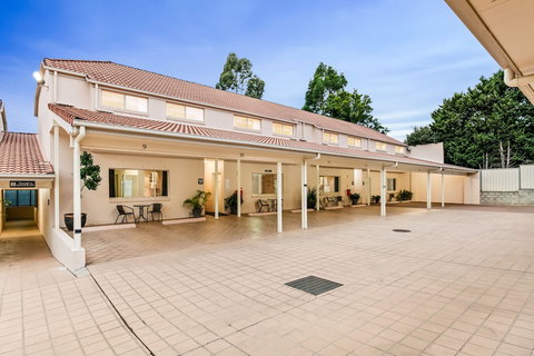 Villa Nova - Melbourne Tourism 3