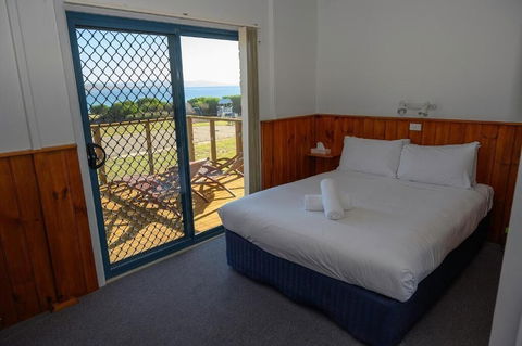 White Sands Estate - Melbourne Tourism 6