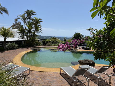 Four Winds Villas - Melbourne Tourism 4