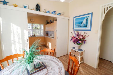 Bromyard Cottage - Melbourne Tourism 4