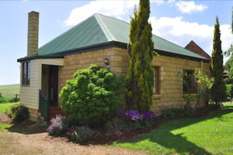 Killynaught Spa Cottages - Melbourne Tourism 0