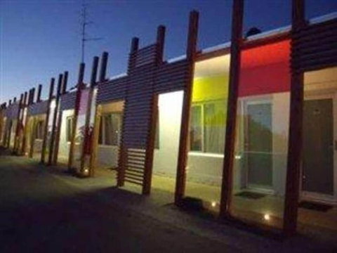 Drouin Motel - Melbourne Tourism 1