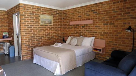 Lydoun Motel - Melbourne Tourism 6