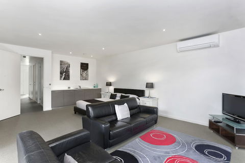 Anchors Beach House - Melbourne Tourism 2