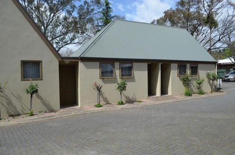 Hahndorf Motel - Melbourne Tourism 0