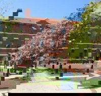 Yarra House Campus Summer Stays - Melbourne Tourism